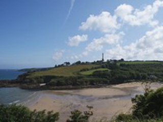 Holiday Cottage Reviews for Apartment 6 - Self Catering in Maenporth, Cornwall inc Scilly
