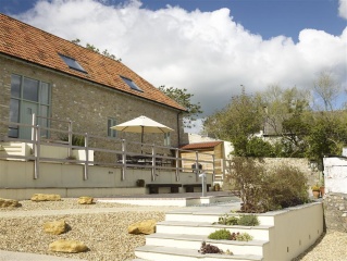 Holiday Cottage Reviews for Leys At Valley View Farm - Holiday Cottage in Uplyme, Devon