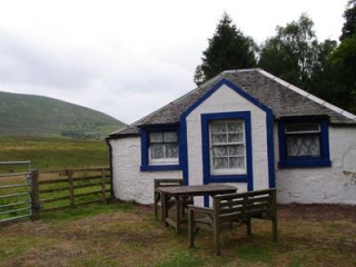 Holiday Cottage Reviews for South Lodge - Cottage Holiday in Biggar, South Lanarkshire