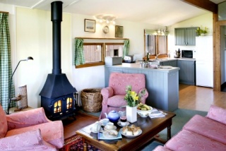Holiday Cottage Reviews for Pine Chalet - Self Catering in Alnwick, Northumberland