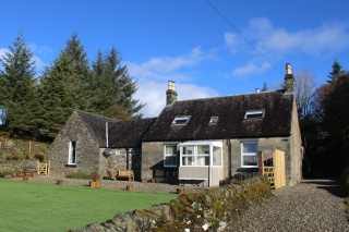 Holiday Cottage Reviews for Gartnagrenach Farmhouse - Self Catering in LOCHGILPHEAD, Argyll and Bute