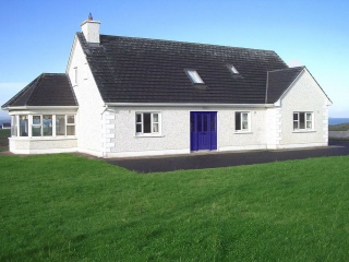 Holiday Cottage Reviews for The Bungalow - Self Catering in Enniscrone, Sligo