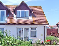 Holiday Cottage Reviews for Pebble Cottage - Holiday Cottage in Weymouth, Dorset