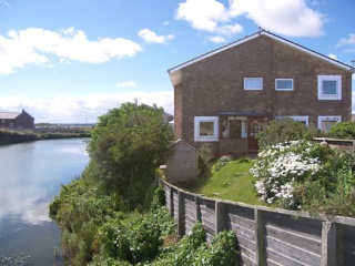 Holiday Cottage Reviews for Quarryside - Cottage Holiday in Beadnell, Northumberland