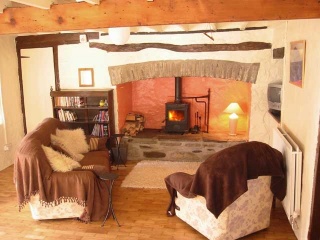 Holiday Cottage Reviews for Hollywood Cottage - Holiday Cottage in Llanwrda, Carmarthenshire