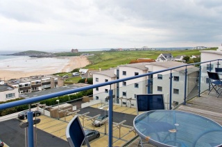 Holiday Cottage Reviews for Penthouse 49 Ocean 1 - Holiday Cottage in Newquay, Cornwall inc Scilly
