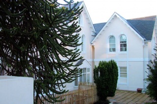 Holiday Cottage Reviews for 4 Hunters Moon - Cottage Holiday in Torquay, Devon