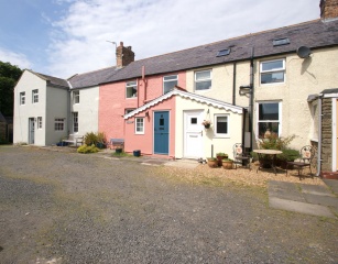 Holiday Cottage Reviews for Lobster Pot Cottage - Self Catering Property in Amble, Northumberland