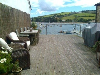 Holiday Cottage Reviews for Galley Flat / Waterside - Holiday Cottage in Salcombe, Devon