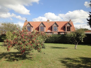 Holiday Cottage Reviews for 3 The Saltings - Self Catering Property in Blakeney, Norfolk