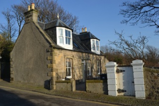 Holiday Cottage Reviews for Cardy Cottage - Holiday Cottage in Leven, Fife