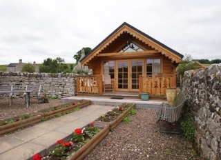 Holiday Cottage Reviews for Pheasant Lodge - Self Catering in Morpeth, Northumberland