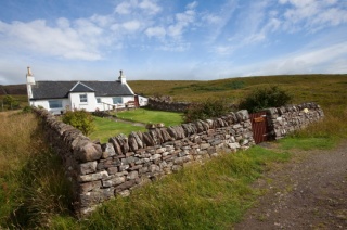 Holiday Cottage Reviews for Lochend Cottage - Cottage Holiday in Strathcarron, Highlands