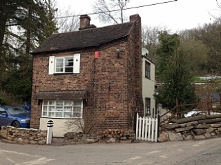 Holiday Cottage Reviews for The Old Toll House - Holiday Cottage in Telford, Shropshire