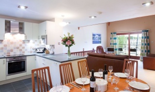 Holiday Cottage Reviews for Rydal Cottage - Cottage Holiday in Bowness, Cumbria