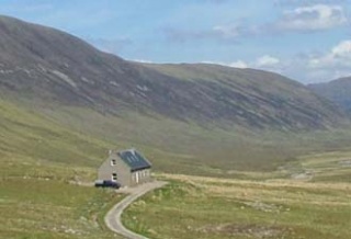 Holiday Cottage Reviews for Glenuaig Lodge - Holiday Cottage in Achnasheen, Highlands