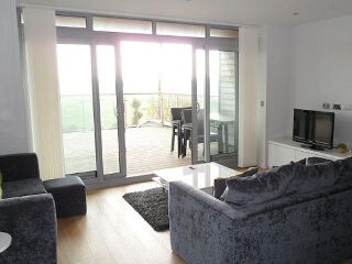 Holiday Cottage Reviews for Fistral View, 3 Cribbar - Self Catering in Newquay, Cornwall inc Scilly