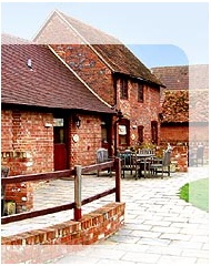 Holiday Cottage Reviews for Hazel Cottage - Self Catering in Abingdon, Oxfordshire