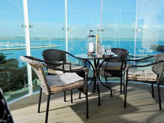 Holiday Cottage Reviews for The Olympus Penthouse - Holiday Cottage in Portland, Dorset