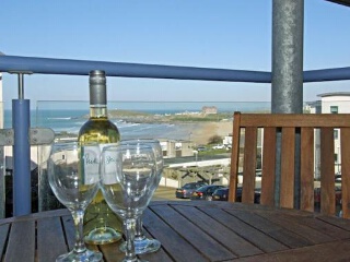 Holiday Cottage Reviews for 25 Ocean 1 - Self Catering Property in Newquay, Cornwall inc Scilly