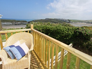Holiday Cottage Reviews for Porth View, 9 Glendorgal - Self Catering in Newquay, Cornwall inc Scilly