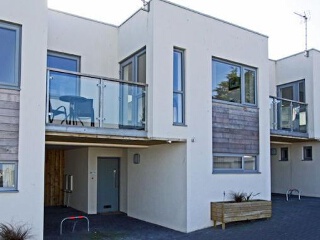 Holiday Cottage Reviews for Trevena - Self Catering in Newquay, Cornwall inc Scilly