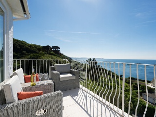 Holiday Cottage Reviews for Tamarind - Cottage Holiday in Downderry, Cornwall inc Scilly
