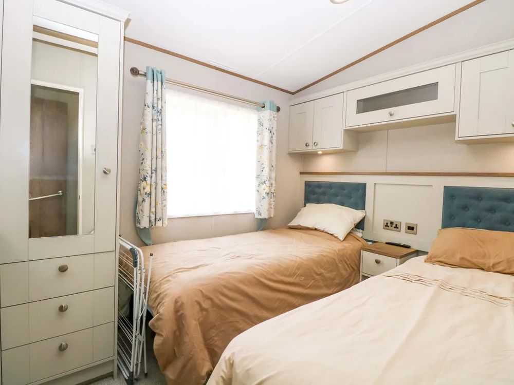 17 Castle Walk Great Yarmouth11