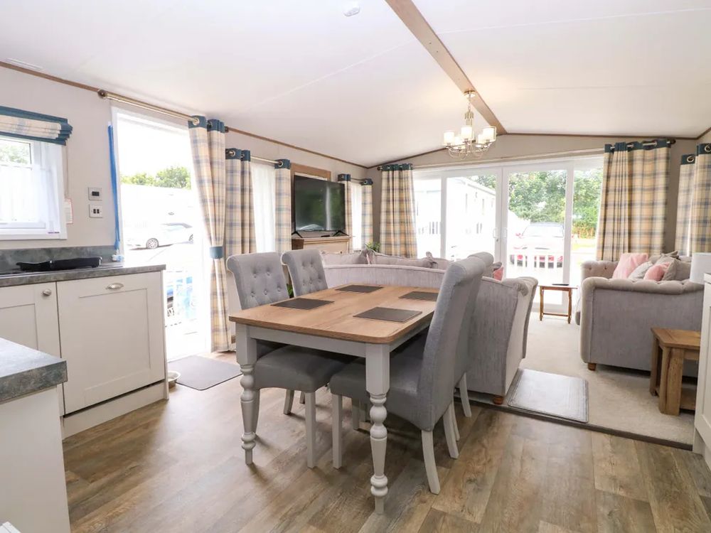 17 Castle Walk Great Yarmouth5