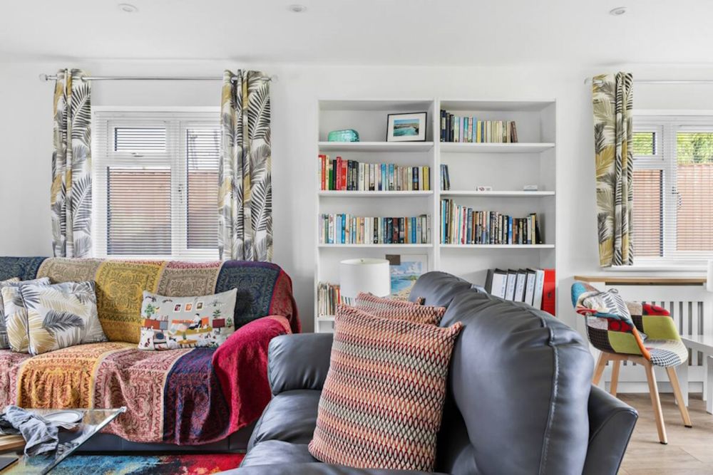 2livingspace2