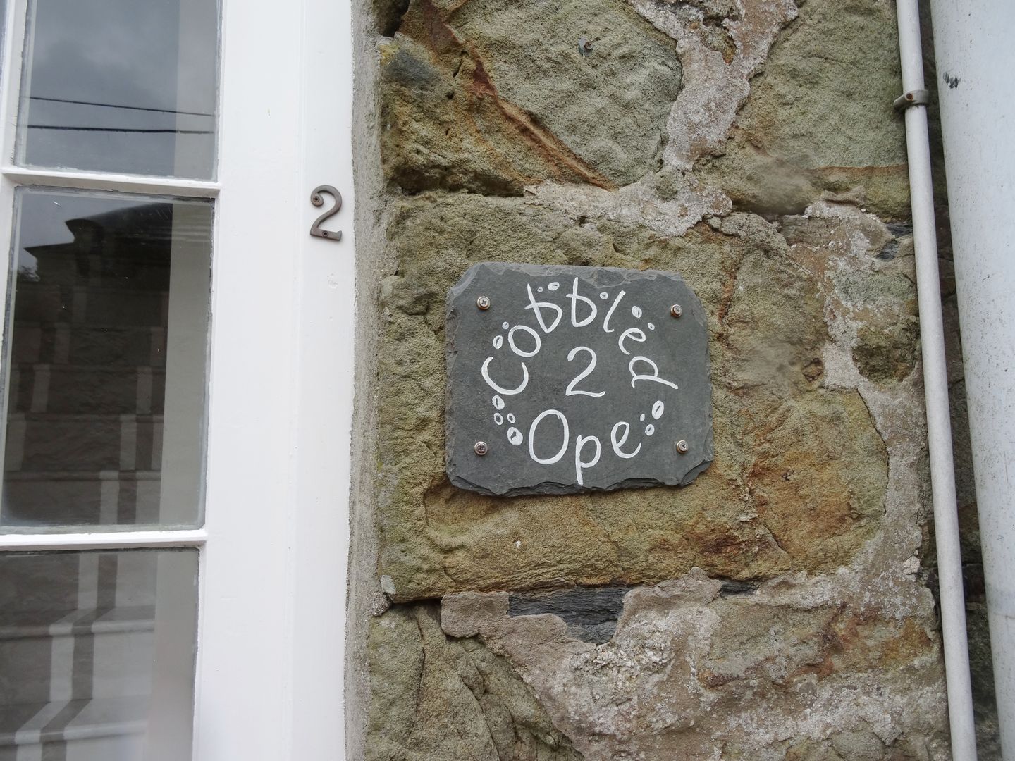 Holiday Cottage Reviews for 2 Cobbled Ope - Holiday Cottage in Helston, Cornwall inc Scilly