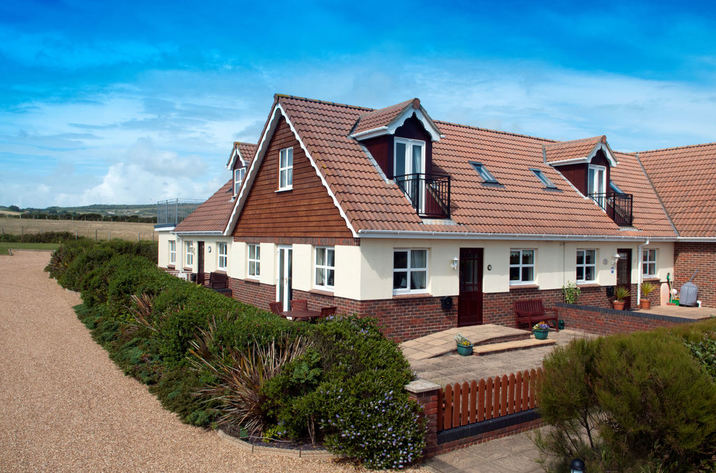 Holiday Cottage Reviews for 2 Seabreeze Cottages - Holiday Cottage in Brighstone, Isle of Wight