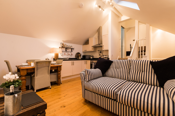 Holiday Cottage Reviews for 3 Harbour View - Holiday Cottage in Salcombe, Devon