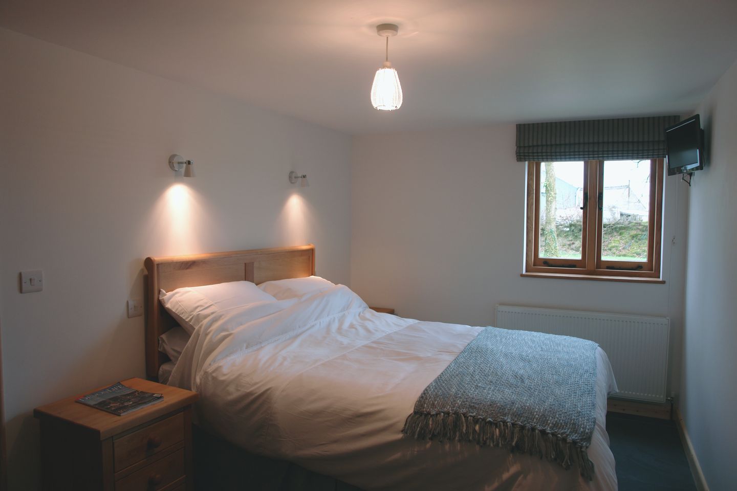 Acorn Cottage Roadford Double Bedroom