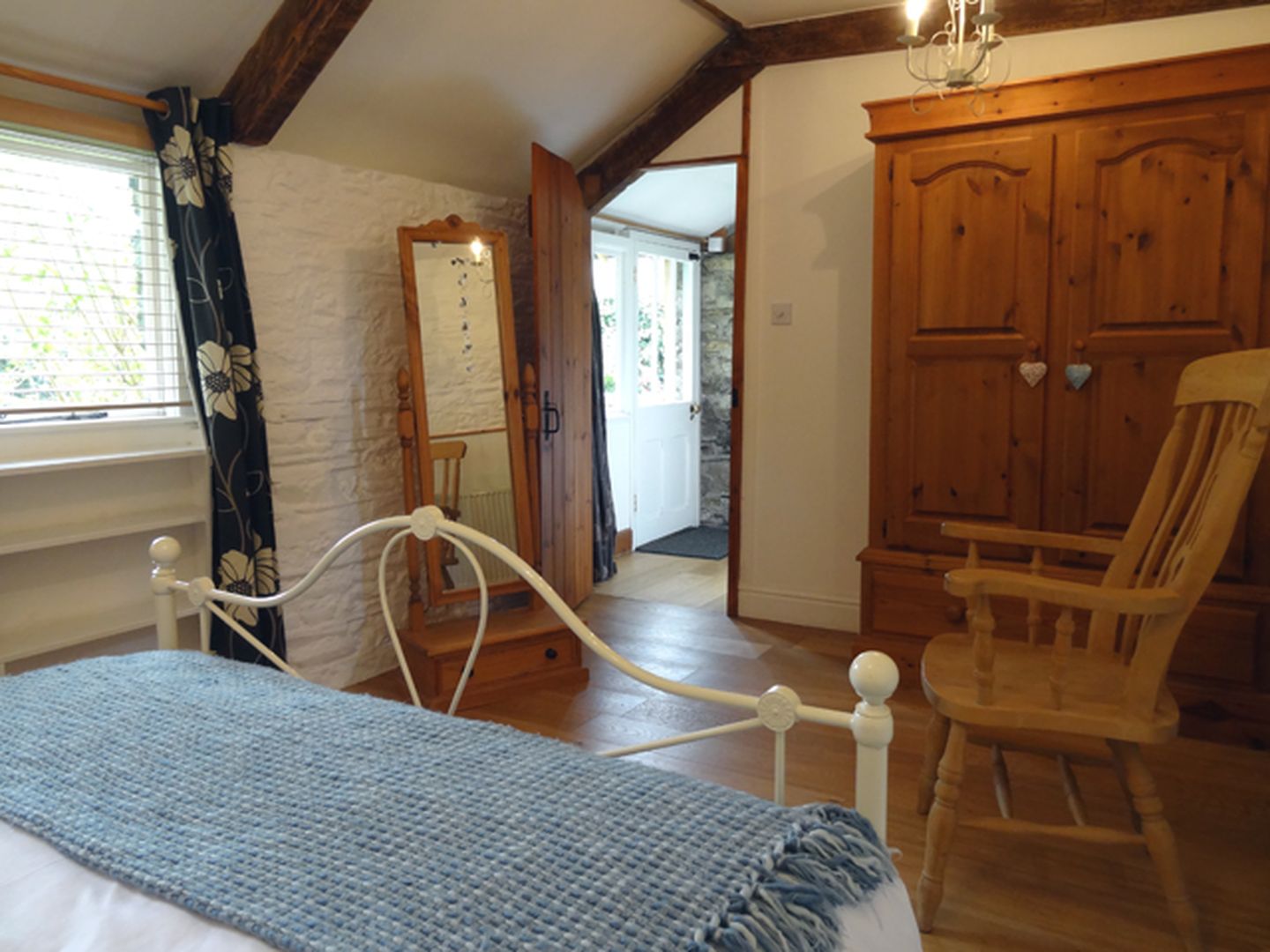 Apple Cottage Tregadillett Bedroom With Storage