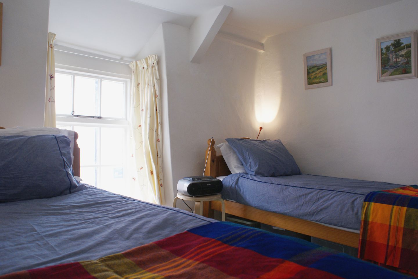 Apple Tree Cottage Cawsand First Twin Bedroom