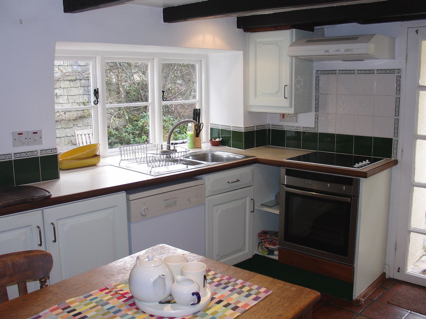 Apple Tree Cottage Cawsand Kitchen To Cooker View