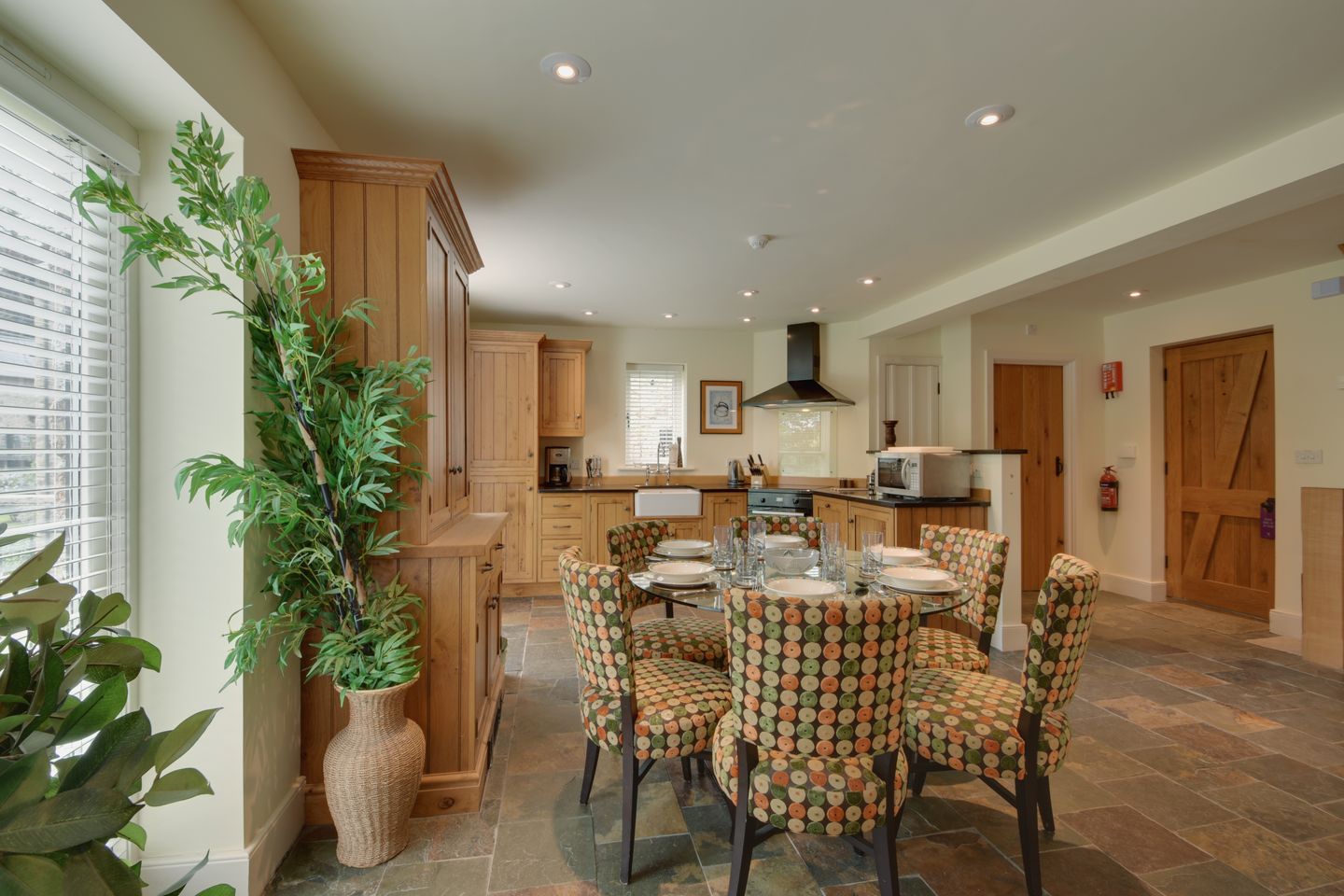 Armstor Bovey Castle North Bovey Dining Room Kitchen
