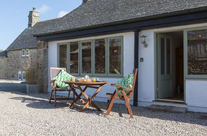 Holiday Cottage Reviews for Atlantic Cottage - Self Catering Property in Marazion, Cornwall inc Scilly