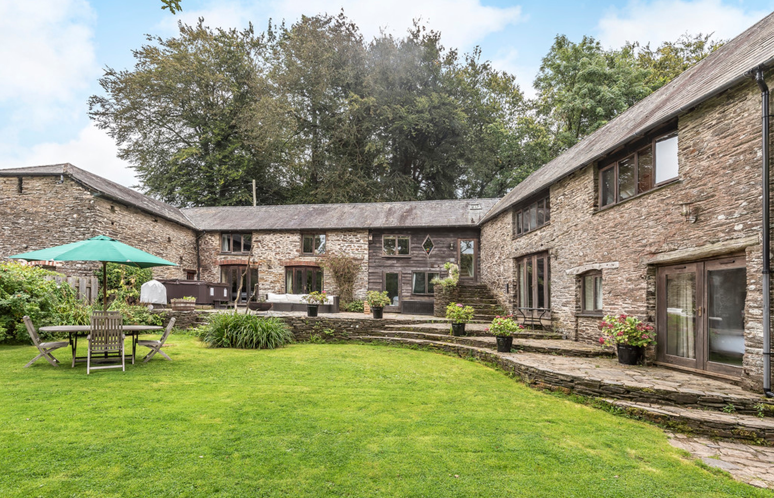 Fletchers Combe Barn