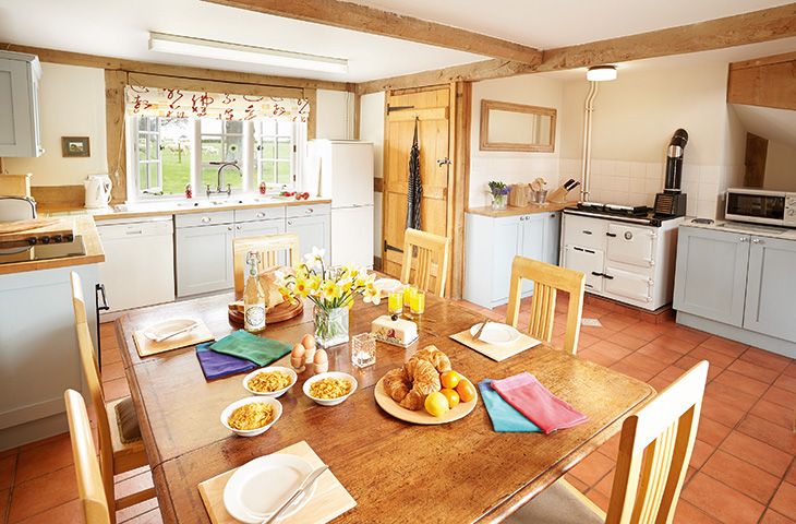 Bearwood Cottage Pembridge Diningarea