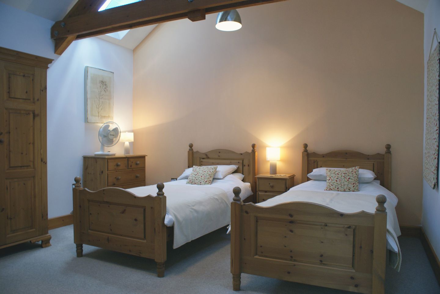 Blackthorn Barn Allington Twin Bedroom