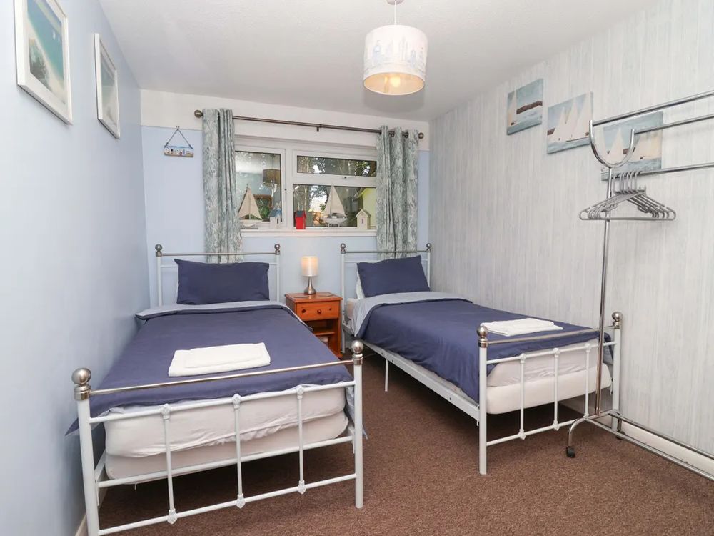 Boos Bungalow Cornwall12