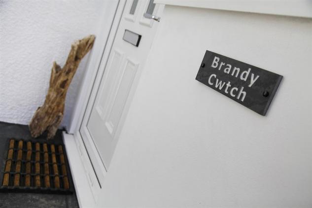 Brandy Cwtch Bishopston21