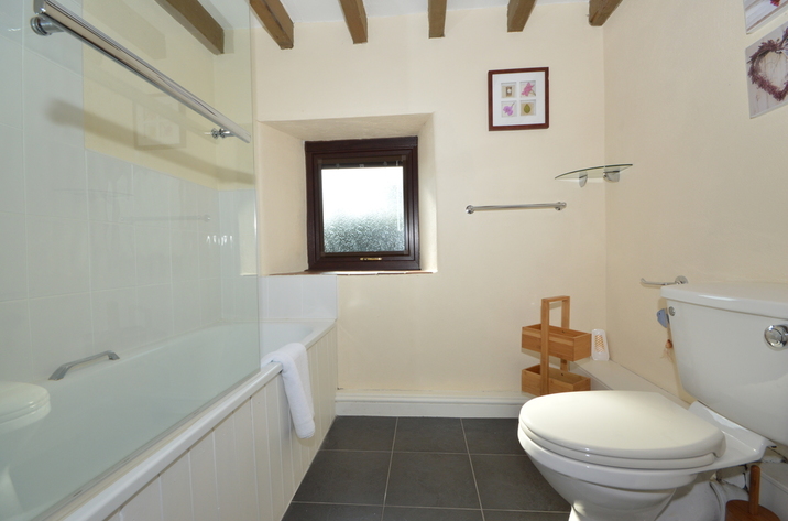 Buzzards View Holiday Cottage In Kingswear12