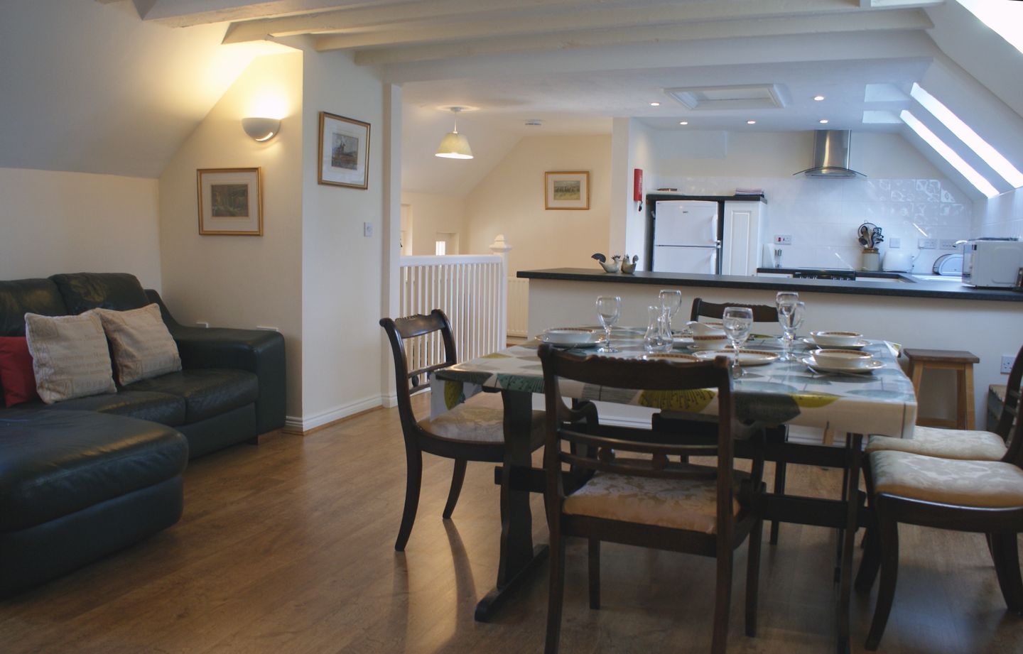 Chief Instructors Apartment Porlock Dining Area To Kitchen