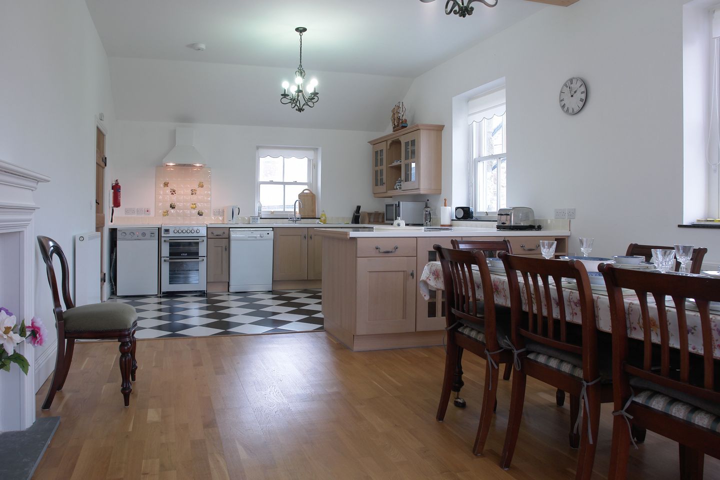 Clock Cottage Fraddam Dining Room To Kitchen