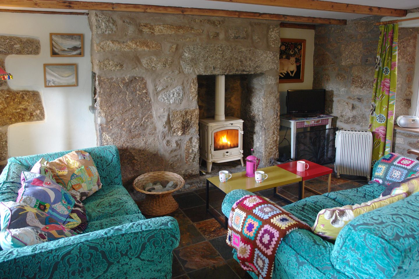Clovelly Cottage Mousehole Sofas In Lounge