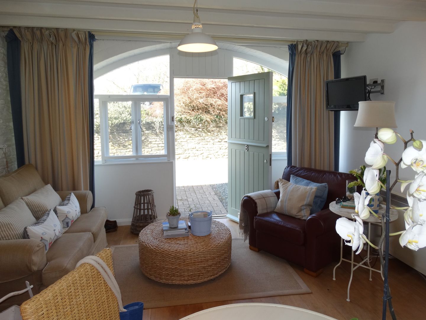 Coast Barn Newton Ferrers Living Room To Doors