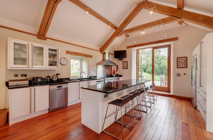 Coombe Farm Modbury Kitchen